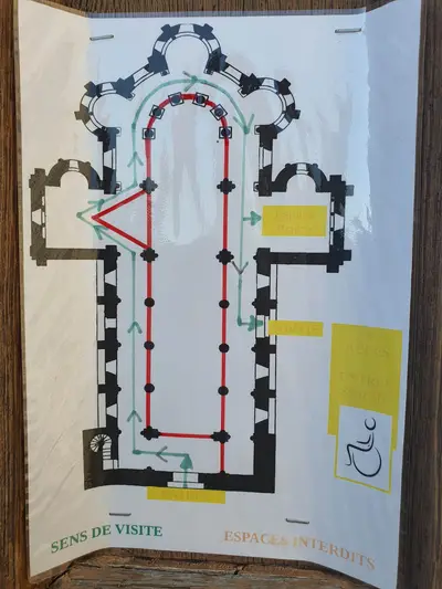 plan de l'église romande de Saint-Nectaire