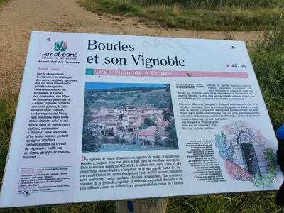 panneau sur le vignoble de Boudes