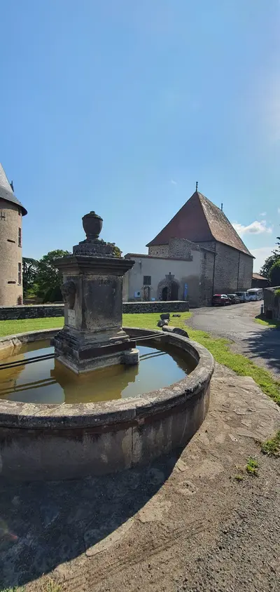 fontaine et château