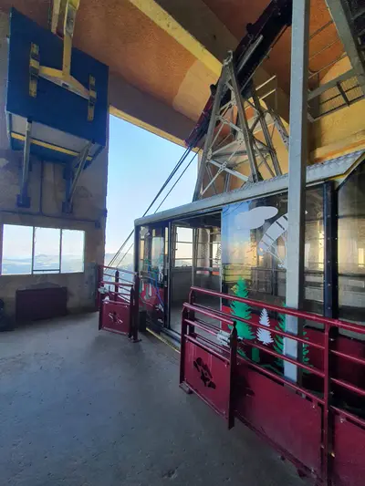 cabine à la gare d'arrivée