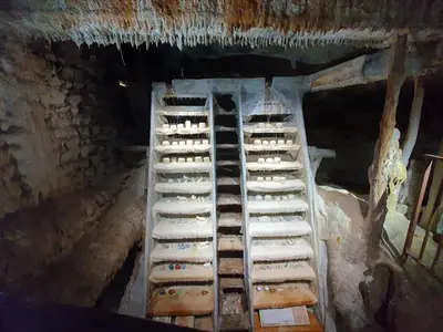 deux échelles de pétrification