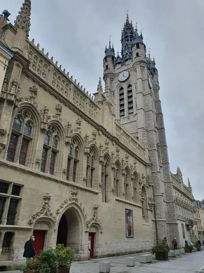 magnifique beffroi de douai