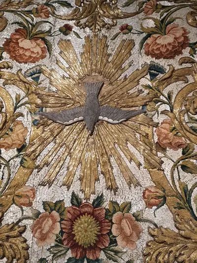 broderie liturgique