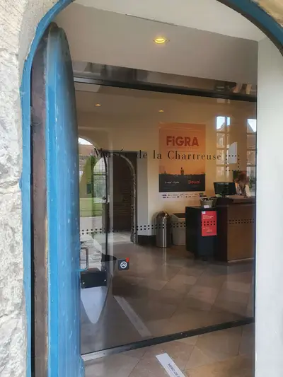 entrée du musée et billetterie