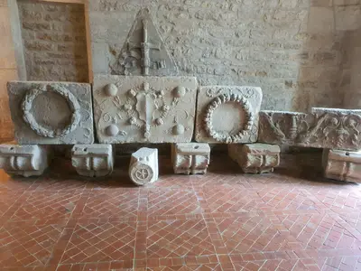 musée lapidaire du château d'assier