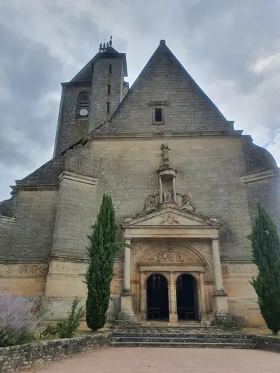 eglise du village d'assier