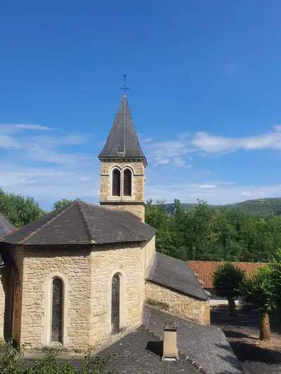 petite église sur le trajet du train à vapeur