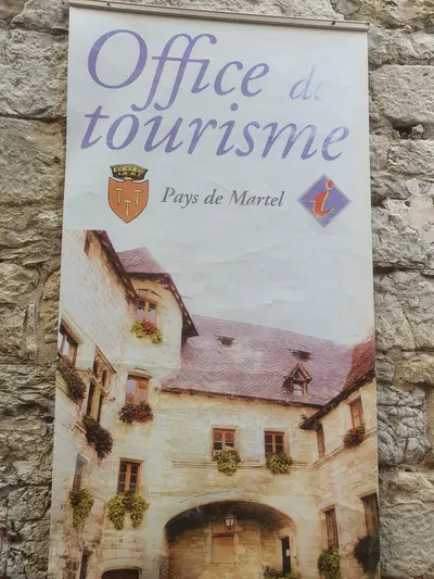 affiche de l'office de tourisme de Martel