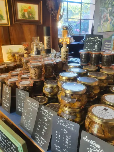 vente de champignons en bocaux