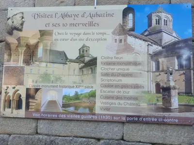 panneau d'information sur l'abbaye