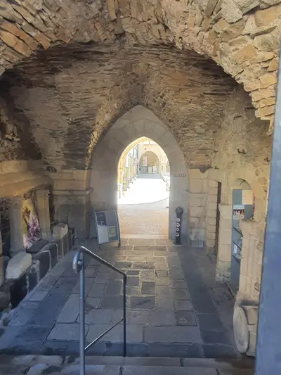 aperçu du cloitre