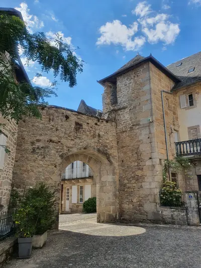 ancienne porte de la ville