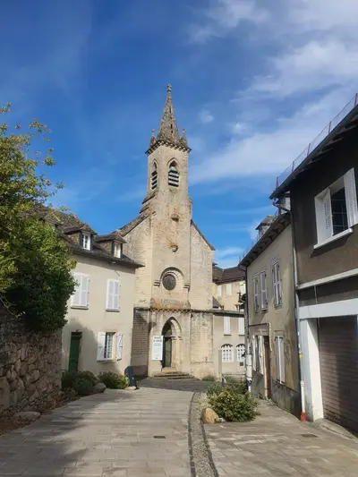 église servant de lieu d'exposition