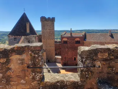 vue sur la cour du château