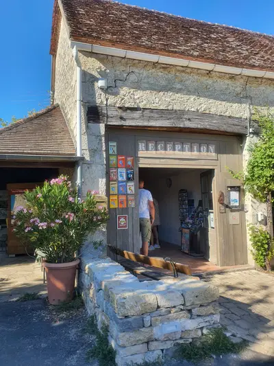 accueil du camping du port