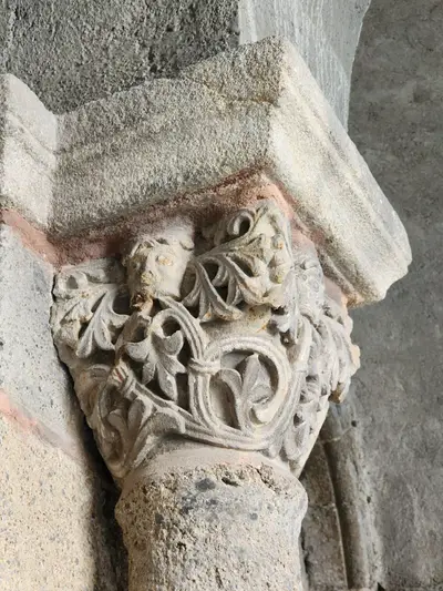 chapiteau végétal