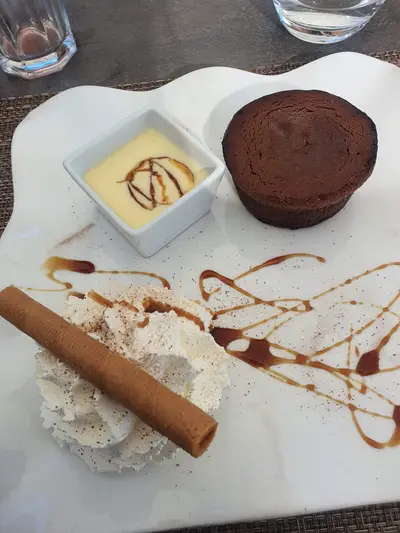 Restaurant Agula Marina à Cargèse, moelleux au chocolat