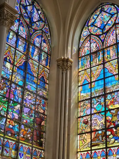 Vitraux église de Bouvines