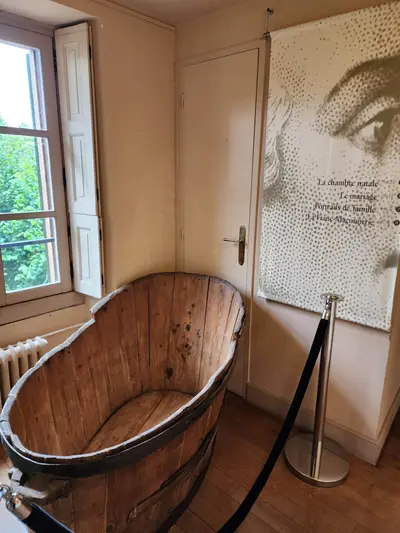 baignoire dans la chambre natale de La Fayette