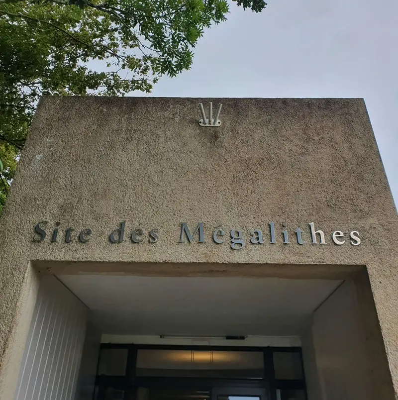 Batiment site megalithes