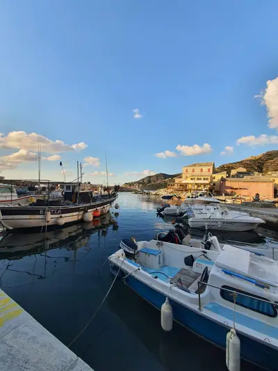 Bateaux à quai