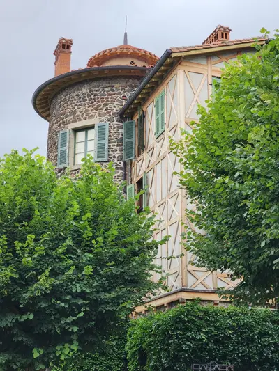 Tour ronde du château de Chavaniac-Lafayette