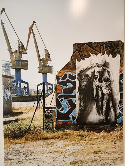 Collage représentant Jean Genet par Ernest Pignon au Doyenné à Brioude