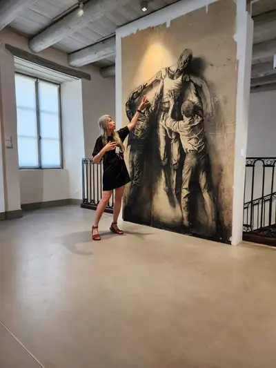 Présentation du collage représentant Jean Genet par Ernest Pignon au Doyenné à Brioude