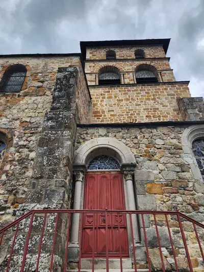 Eglise retournac scaled