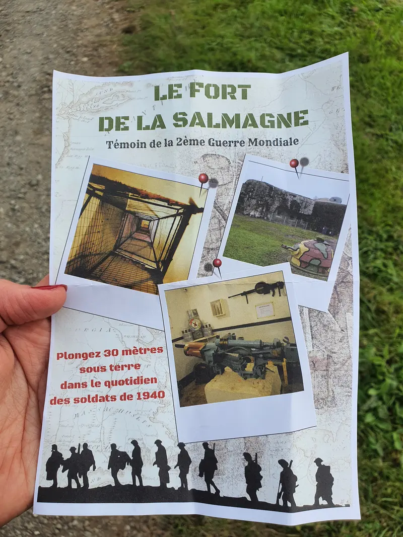 Flyer présentant le fort de la Salmagne