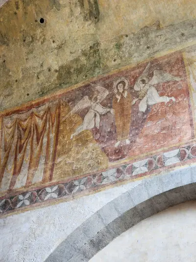 Fresque dans l'église Saint André à Lavaudieu