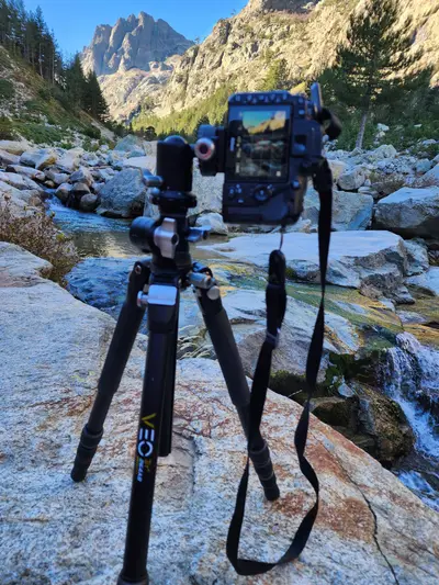 Boitier nikon D7500 et trépied vanguard