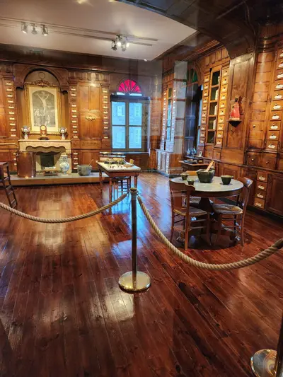 PHARMACIE