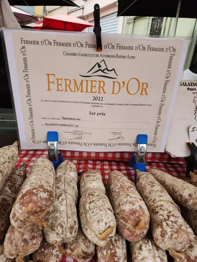 charcuterie saucisson des salaisons
