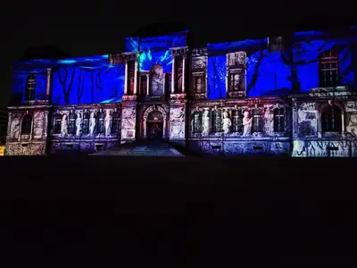 musée crozatier mapping bleu