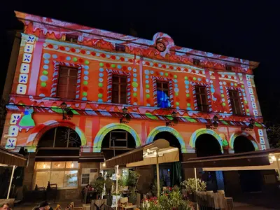 place du Plot mapping orange