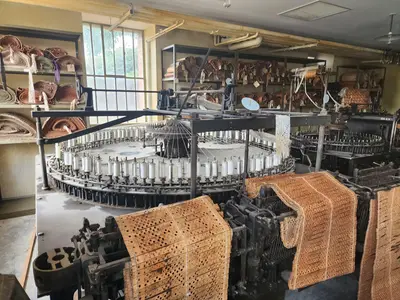 Metier mecanique dentelle musee retournac scaled