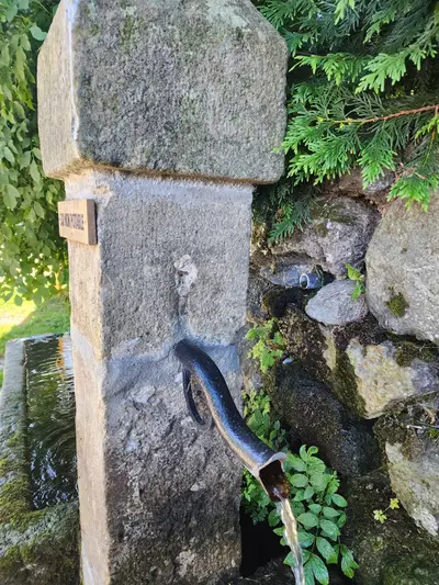 Fontaine en pierre