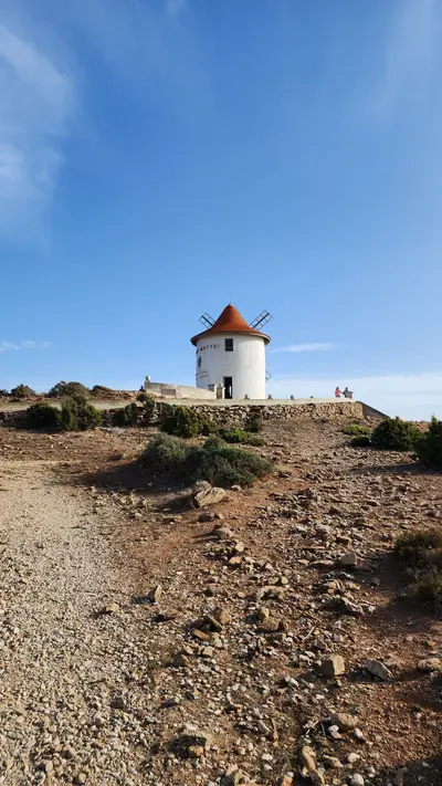 Chemin menant au moulin Mattéi