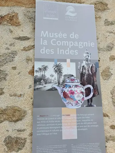 Pancarte du musée de la Compagnie des Indes