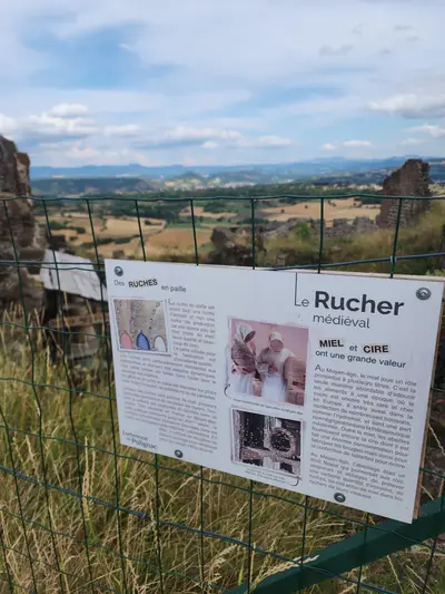 Panneau sur le rucher