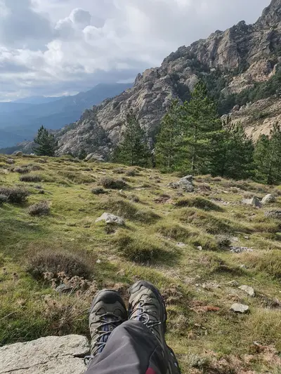 Chaussures de randonnée à Bavella