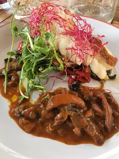 Assiette de poisson frais