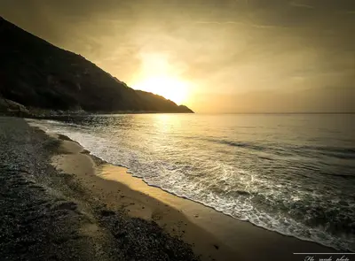 Coucher de soleil sur la plage de Porto