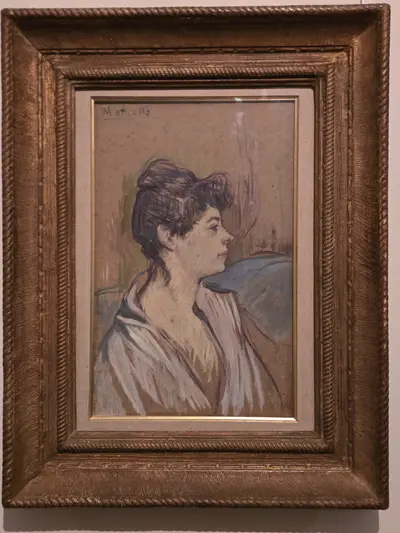 femme de profil