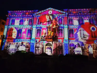 Puys de lumiere mairie scaled