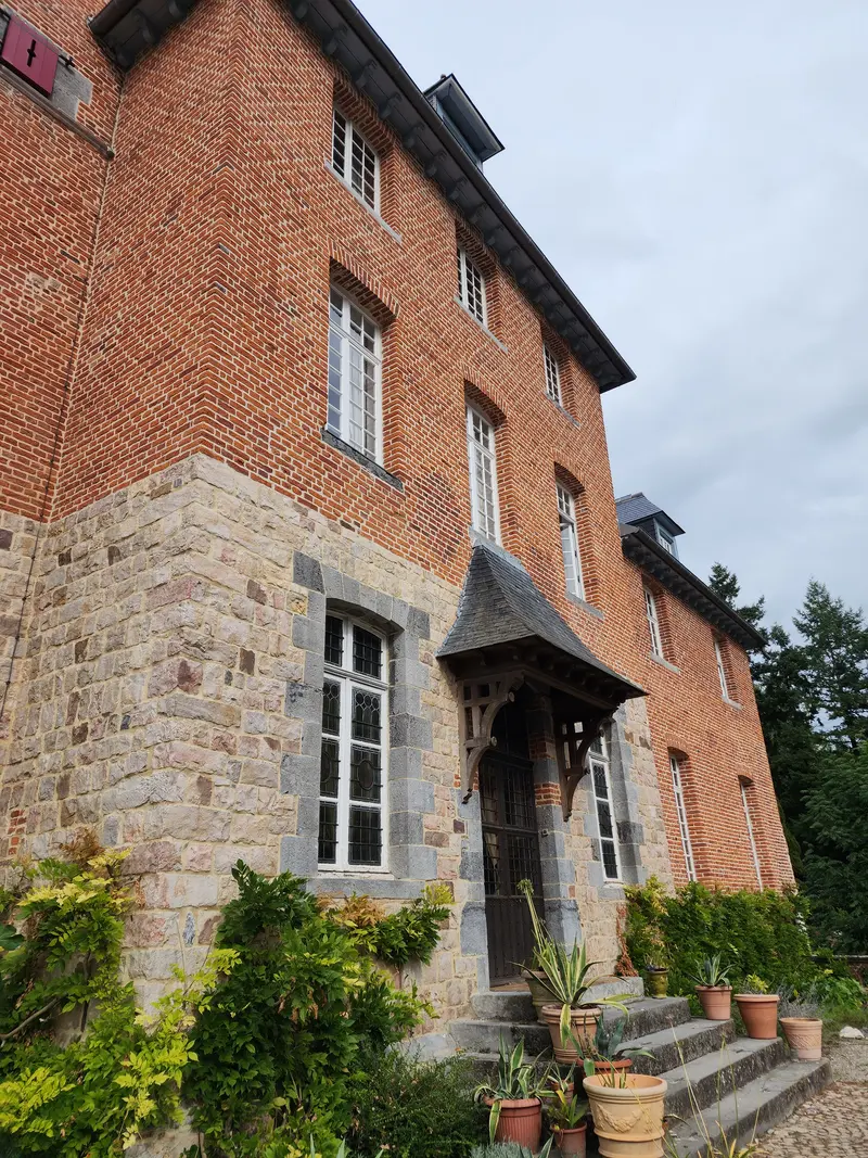 Porte d'entrée du château