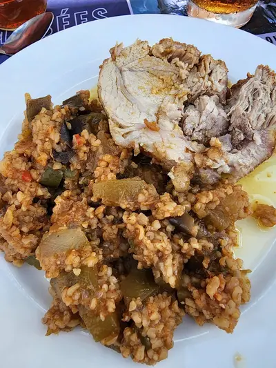 Rôti de porc au restaurant "Au petit chez soi" à Saugues