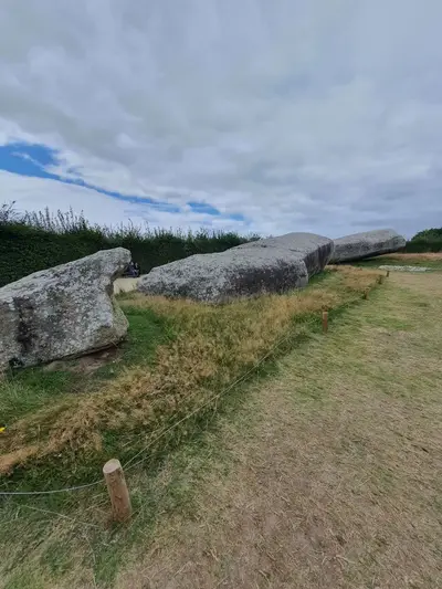 Grand Menhir brisé