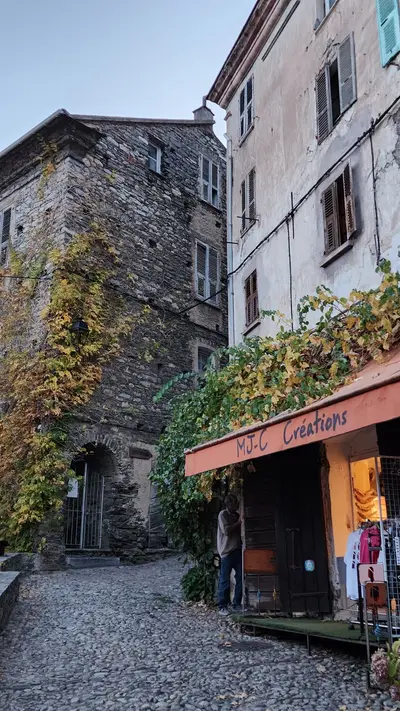 Rue Corte